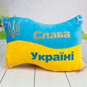 Игрушка на присосках в машину Прапор Слава Україні ,